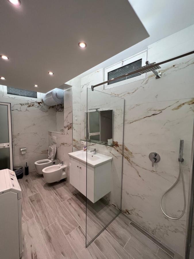 Apartment Tirana On Myslym Shyri Exterior photo